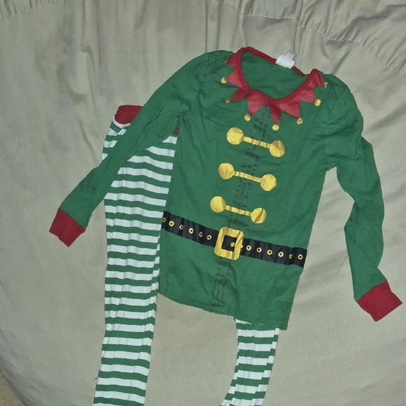 Target Green and Red Elf Pajama Set - Picture 1 of 2